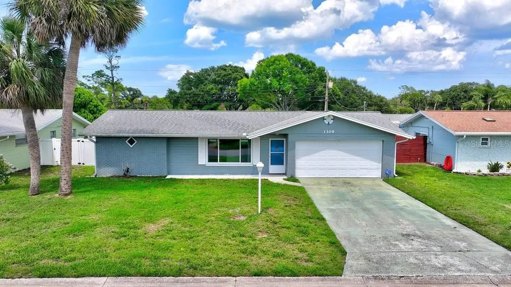 1309 Suwanee Road Daytona Beach FL 32114