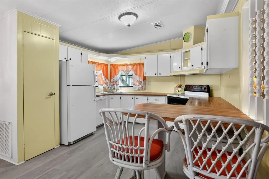 2055 S Floral Avenue Bartow FL 33830