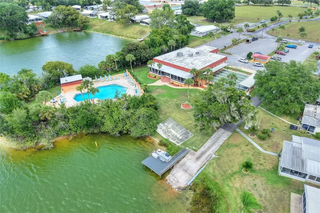 2055 S Floral Avenue Bartow FL 33830