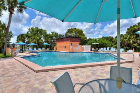 2055 S Floral Avenue Bartow FL 33830