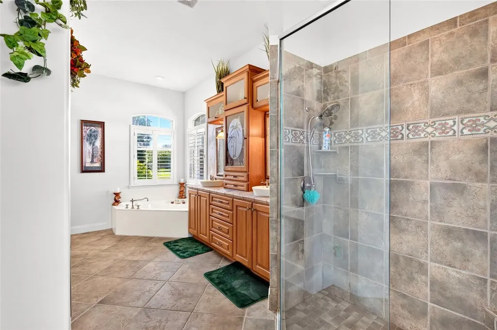 4125 SE 53rd Court Ocala FL 34480