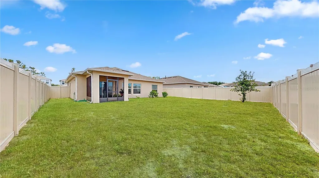 33941 Sky Blossom Circle Leesburg FL 34788