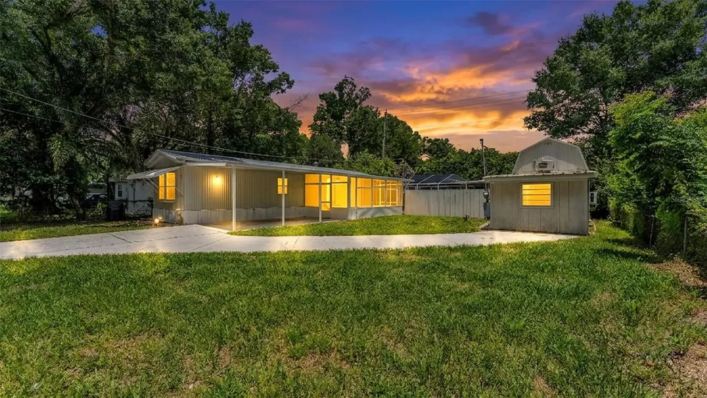 212 Kaylor Drive Auburndale FL 33823