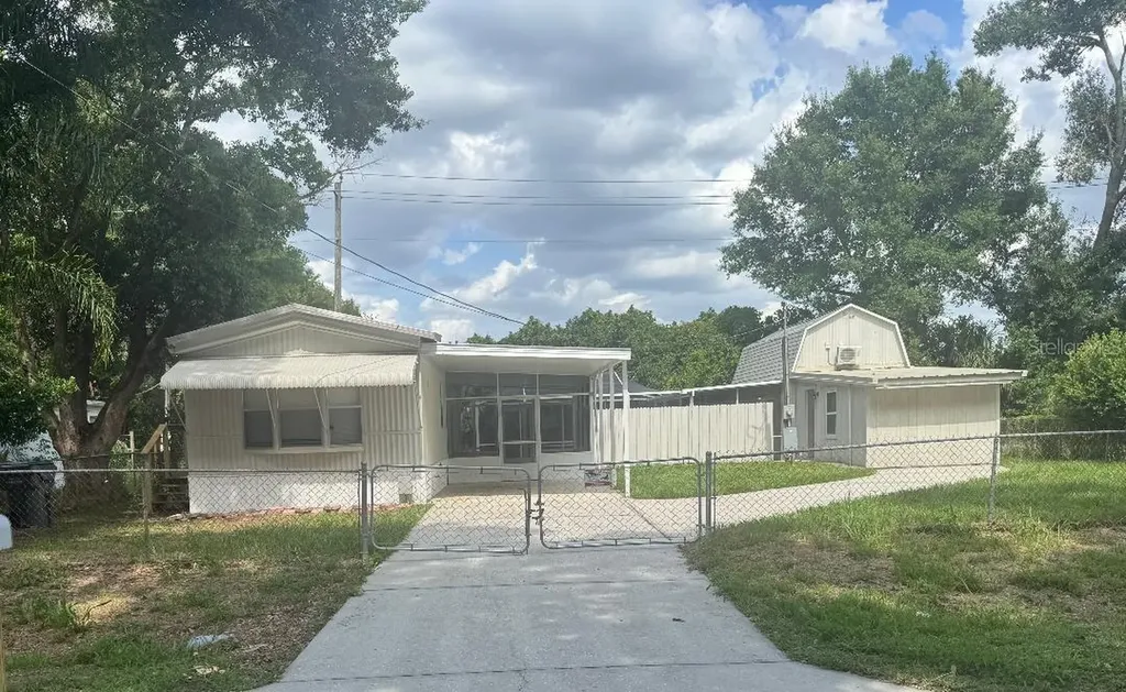 212 Kaylor Drive Auburndale FL 33823