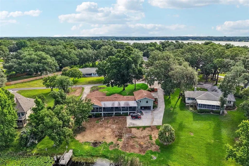 1460 Grove Street Eustis FL 32726