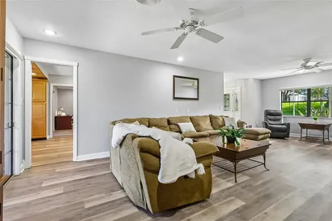 1460 Grove Street Eustis FL 32726