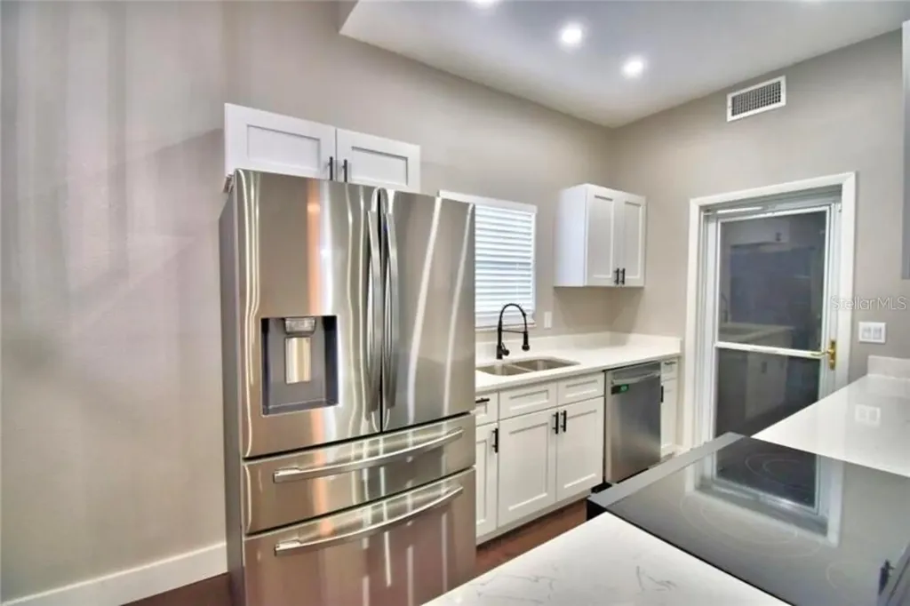 7504 Willow Wisp Drive E Lakeland FL 33810