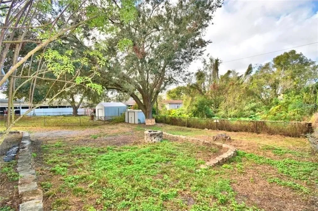 7504 Willow Wisp Drive E Lakeland FL 33810