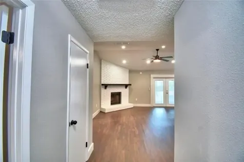 7504 Willow Wisp Drive E Lakeland FL 33810