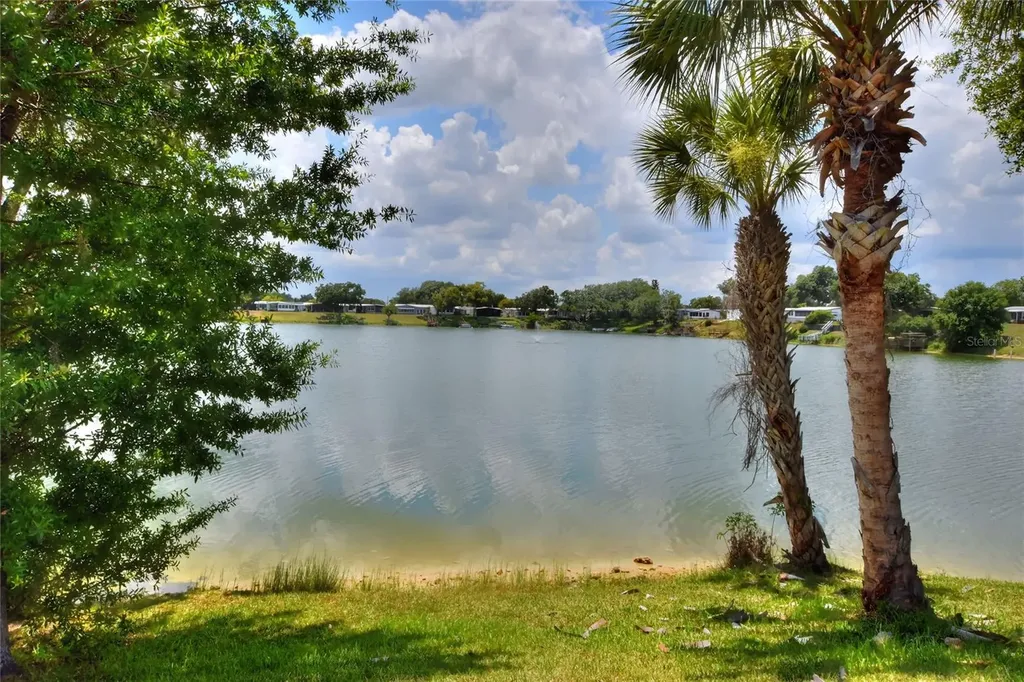 2055 S Floral Avenue Bartow FL 33830