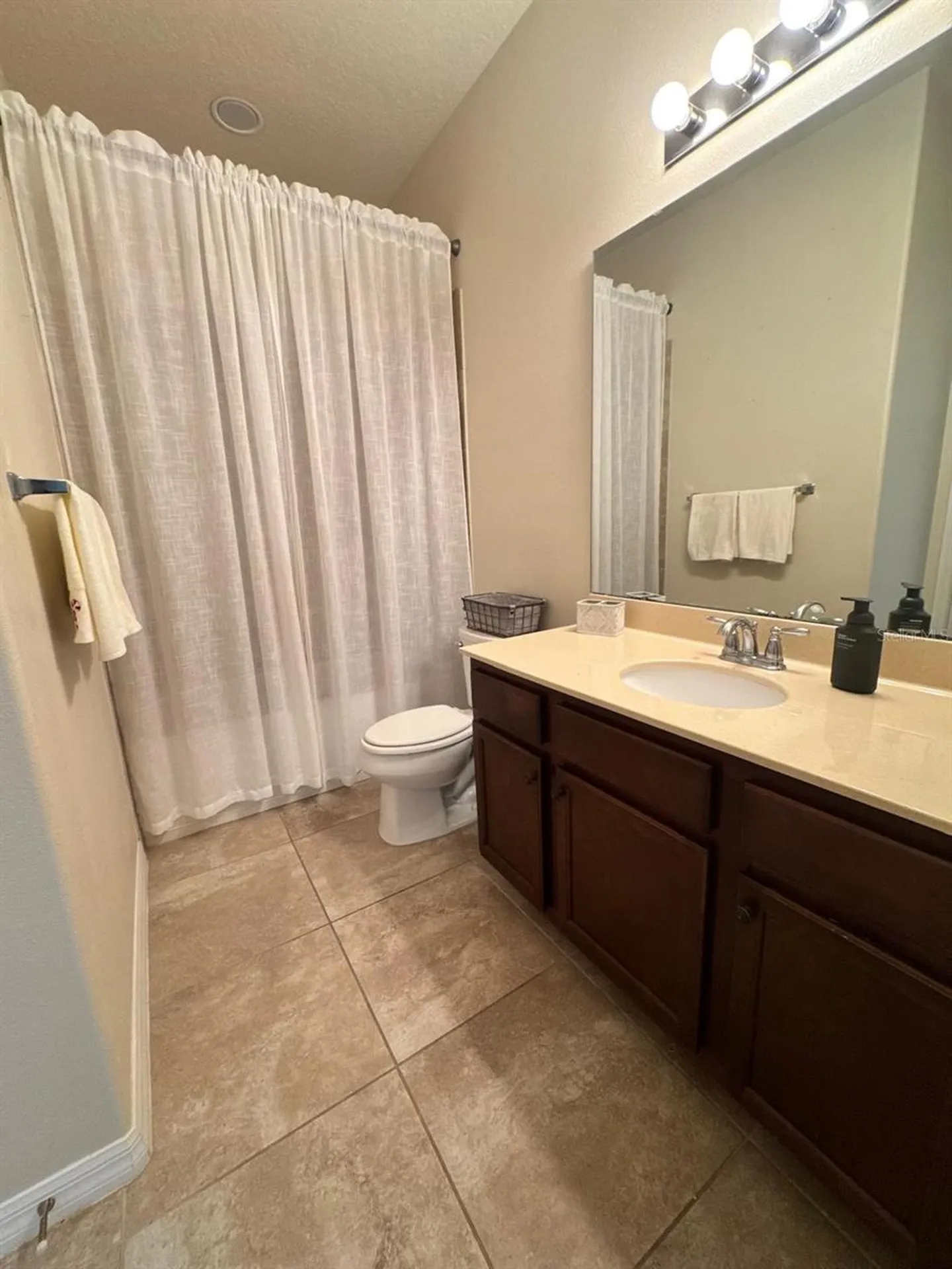 8042 Corkfield Avenue Orlando FL 32832