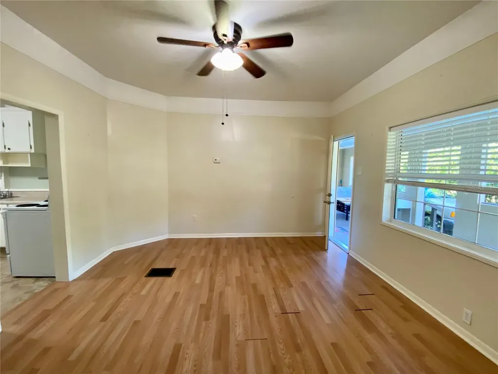 13650 5th Street Dade City FL 33525