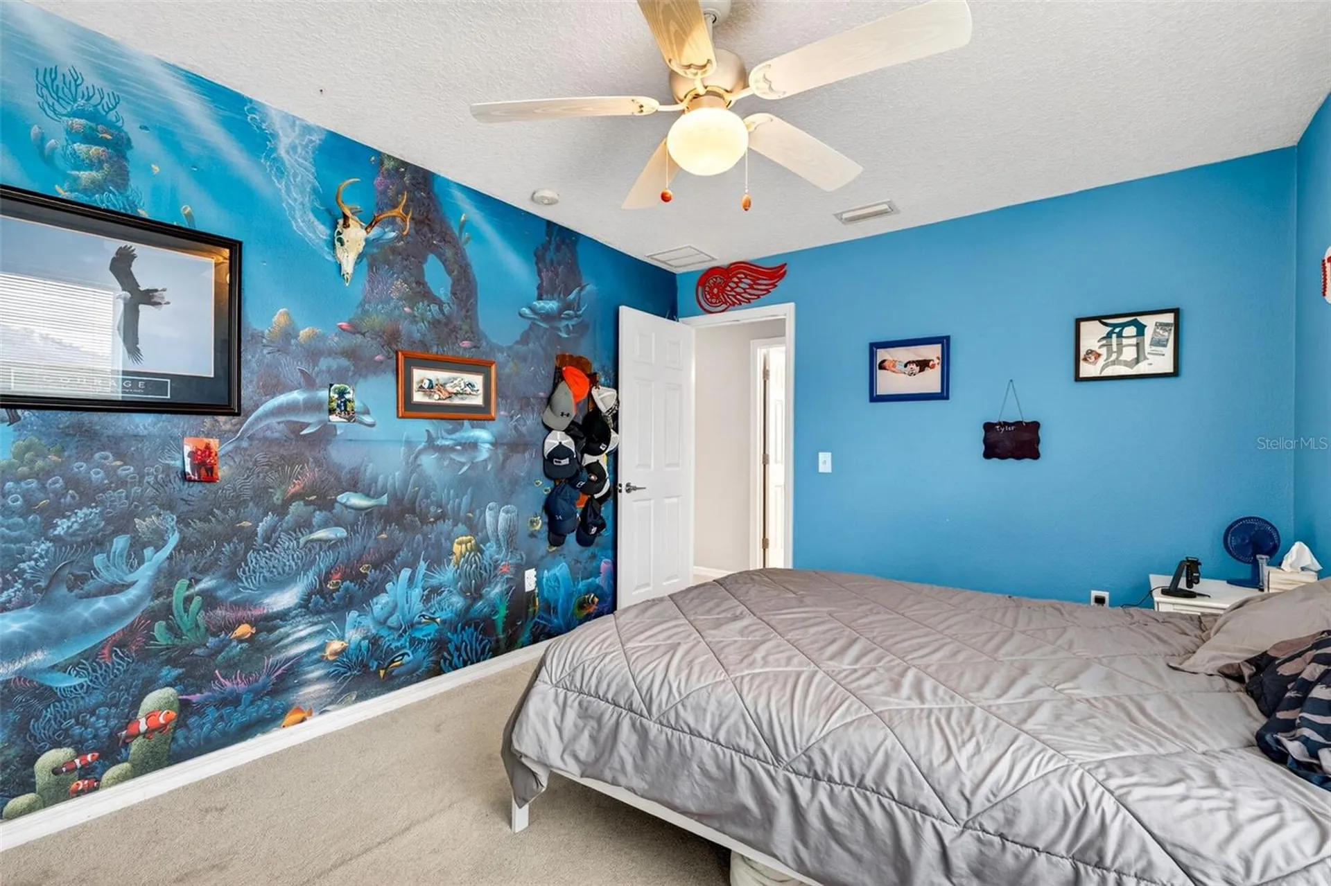 9018 N River Road Tampa FL 33635