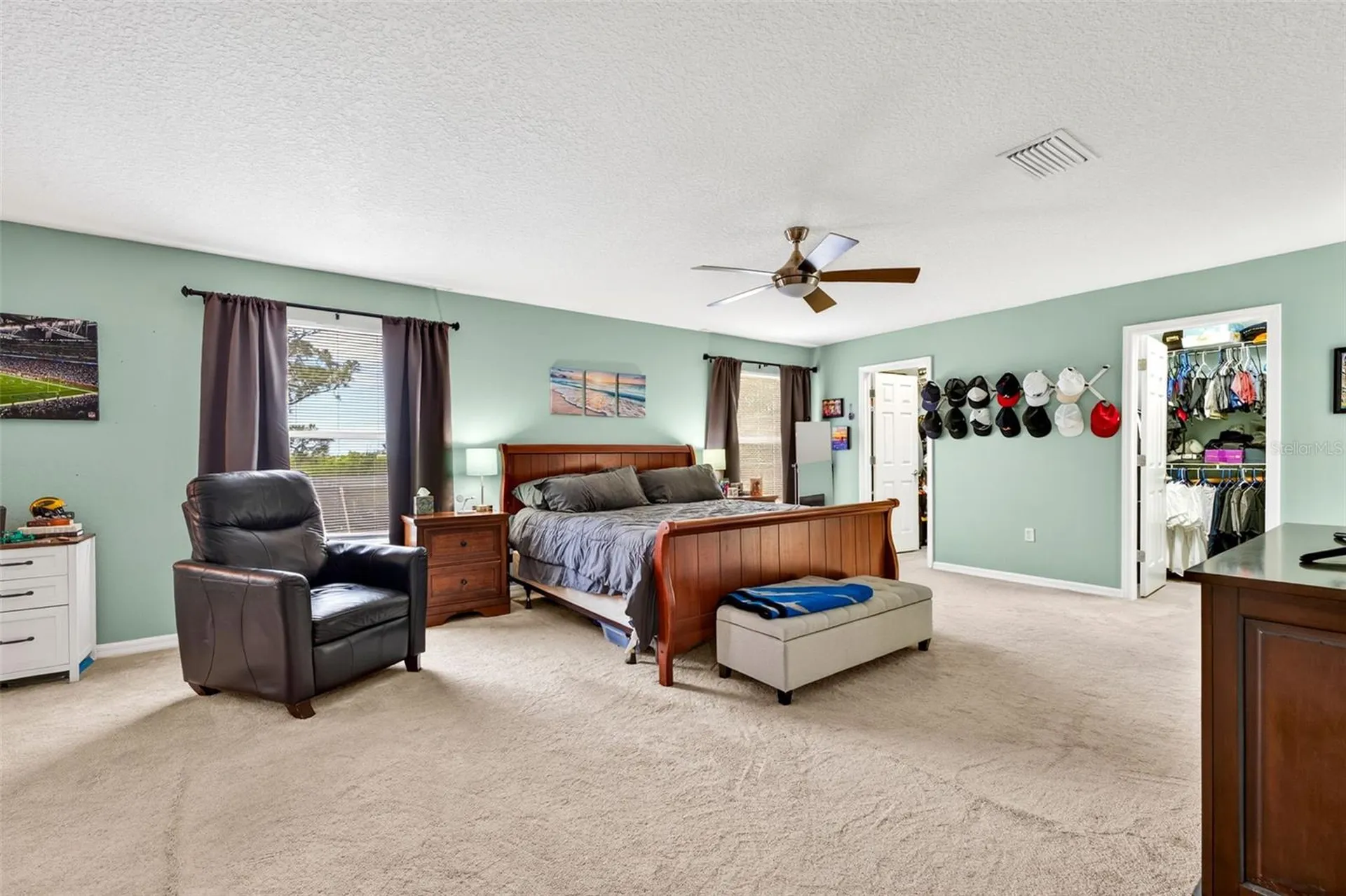 9018 N River Road Tampa FL 33635