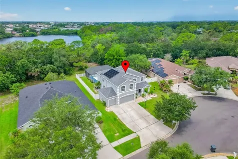 9018 N River Road Tampa FL 33635