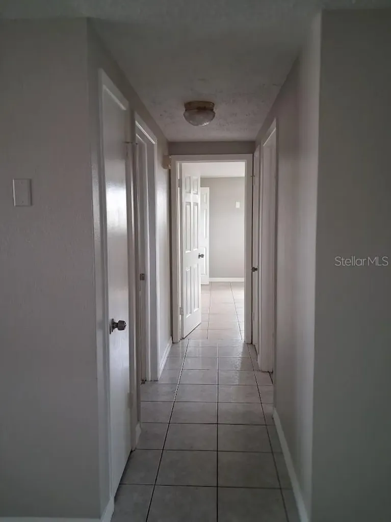 4926 Colonnade Avenue Holiday FL 34690