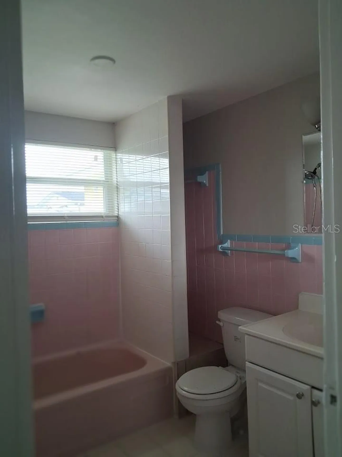 4926 Colonnade Avenue Holiday FL 34690