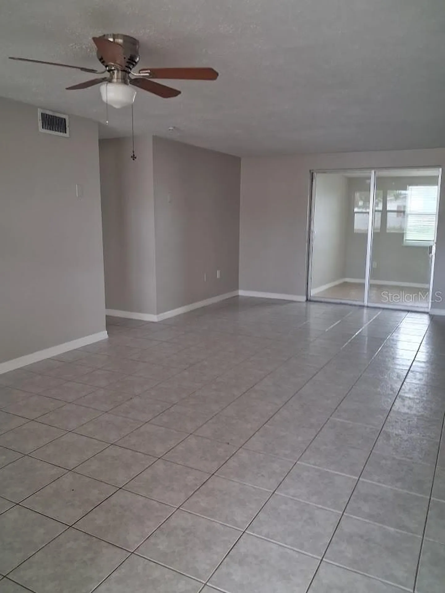 4926 Colonnade Avenue Holiday FL 34690