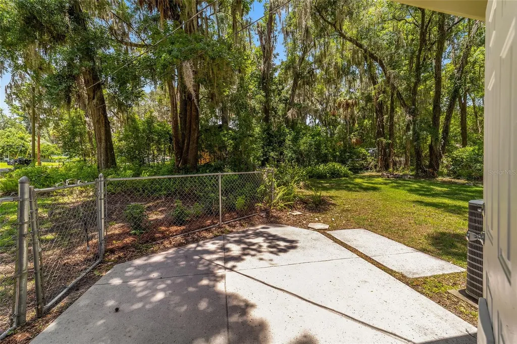 755 SE 29th Terrace Ocala FL 34471