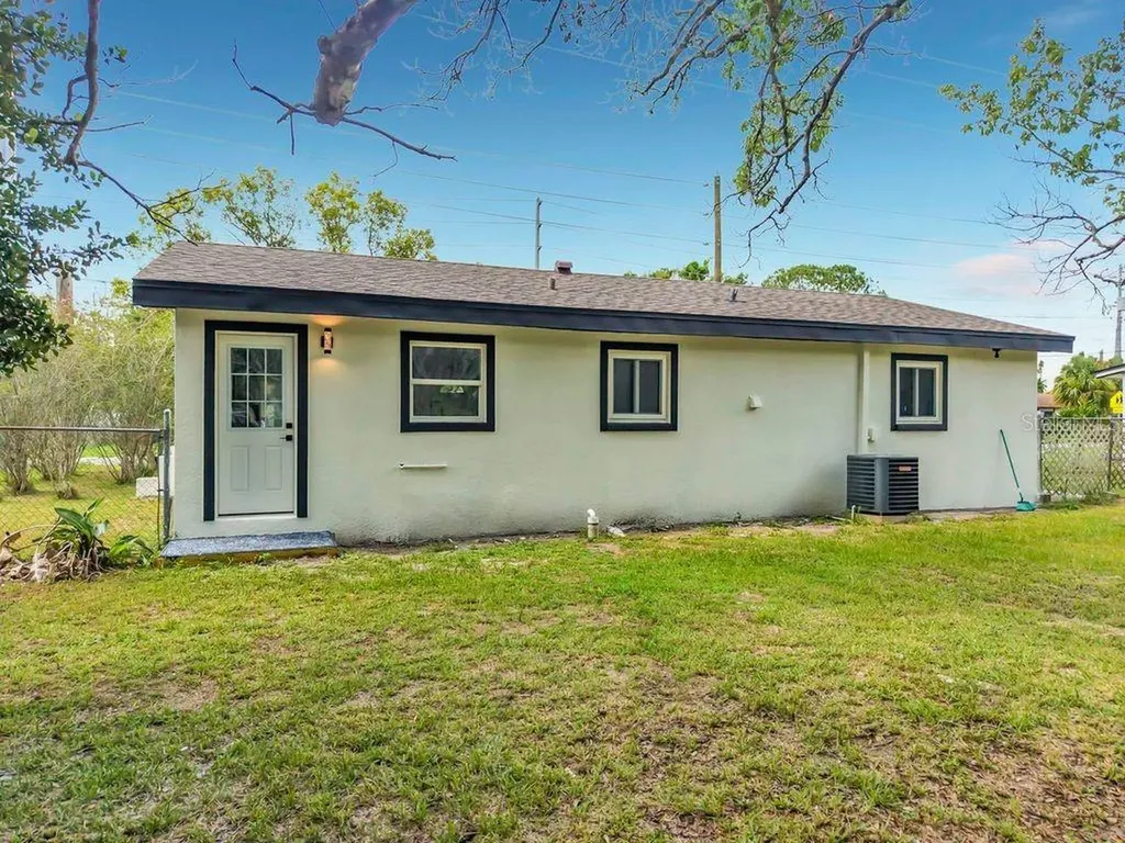 825 E Church Avenue Longwood FL 32750