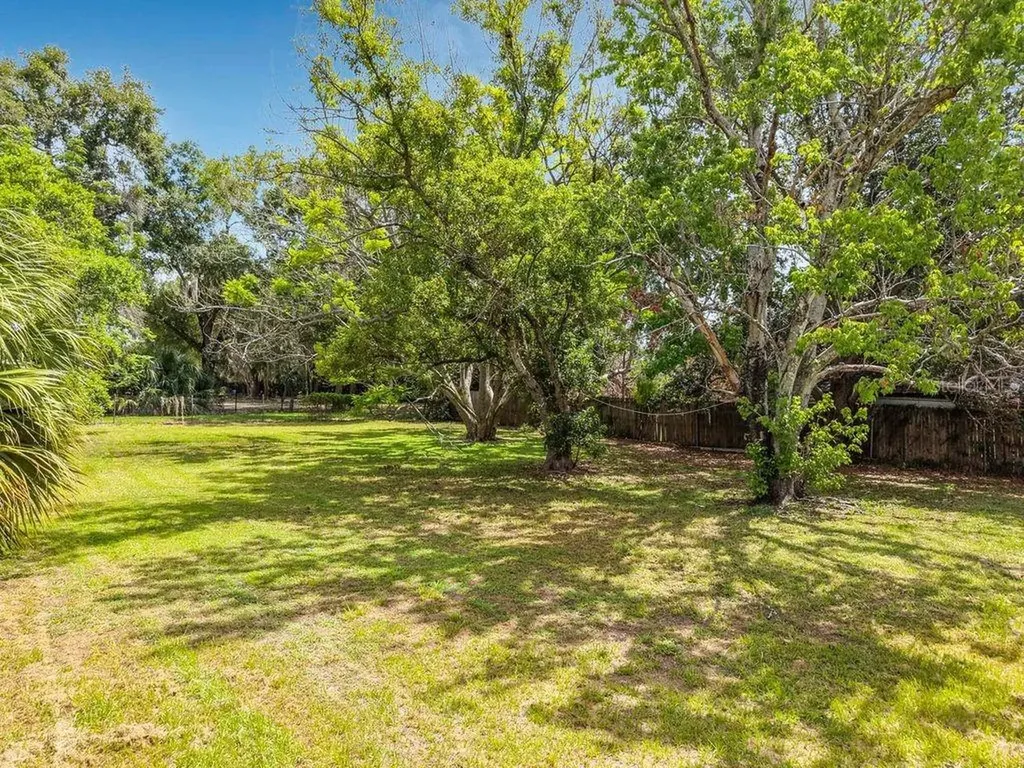825 E Church Avenue Longwood FL 32750