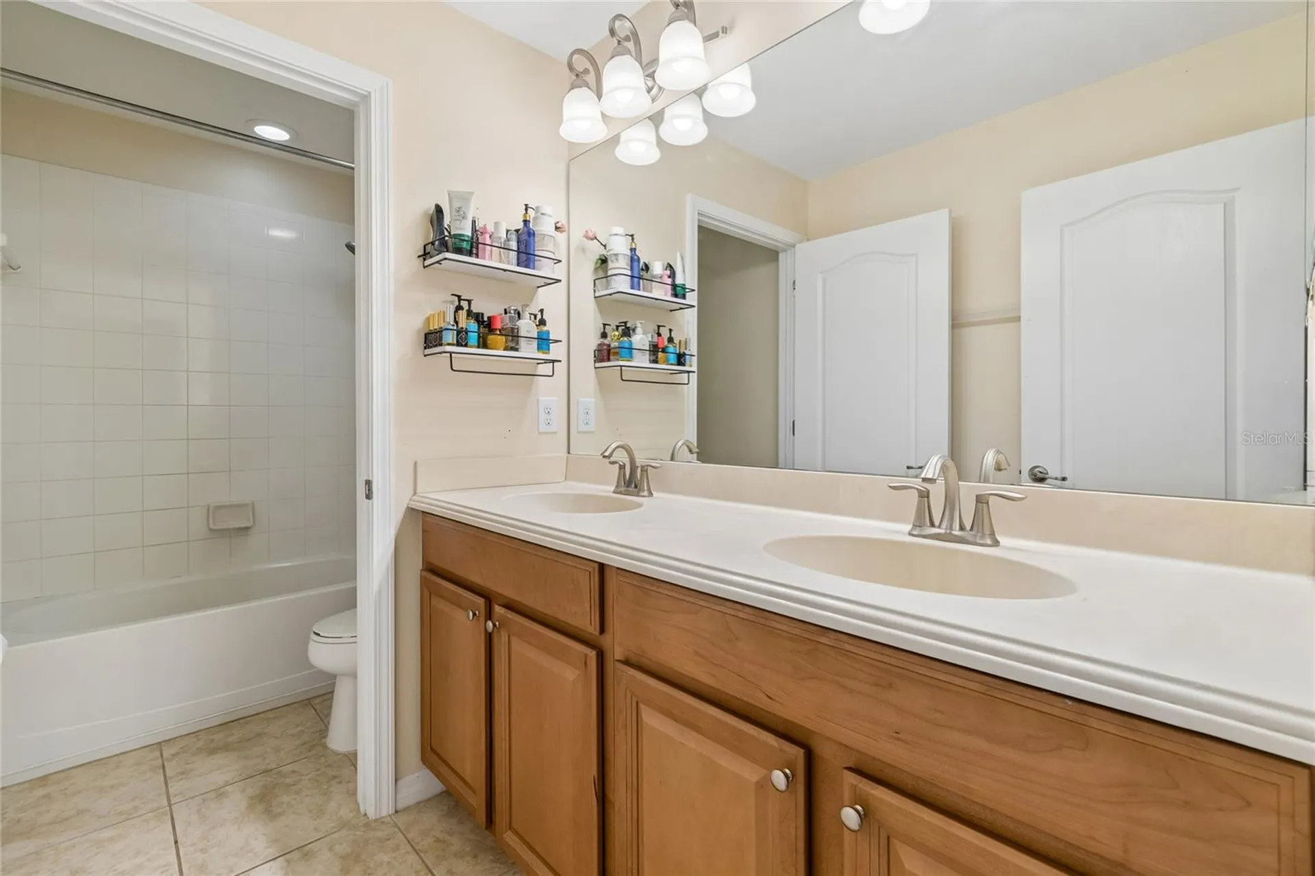13344 Graham Yarden Riverview FL 33579