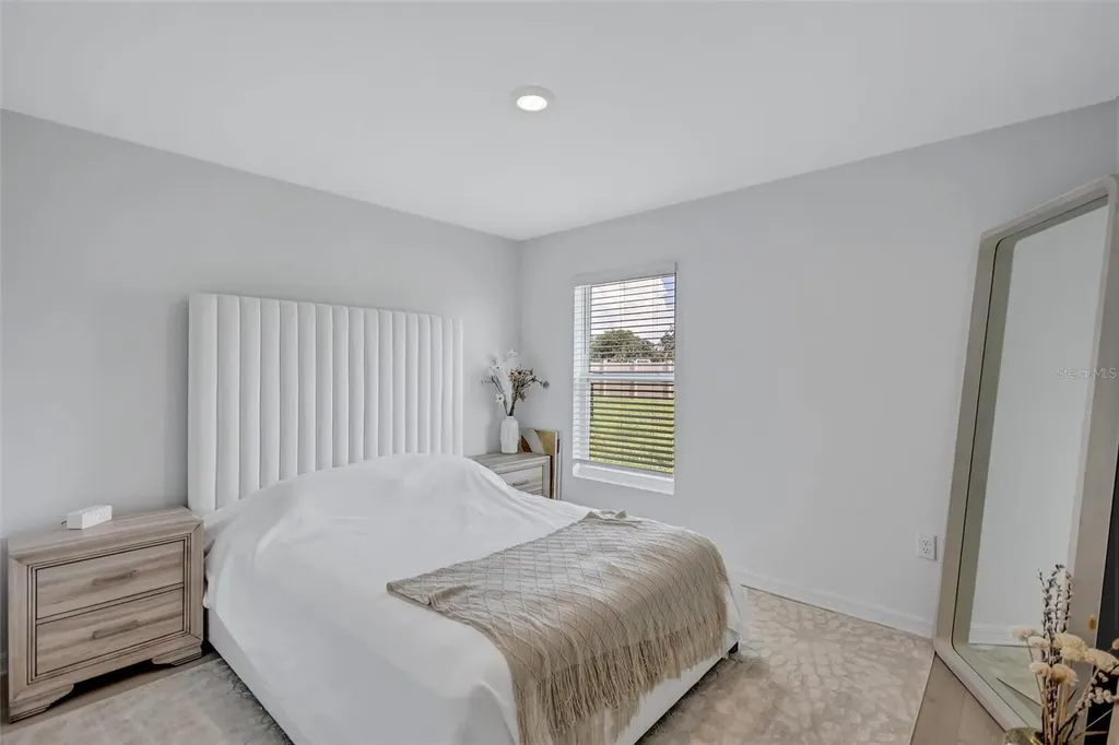 7601 Rosewood Garden Loop Tampa FL 33637