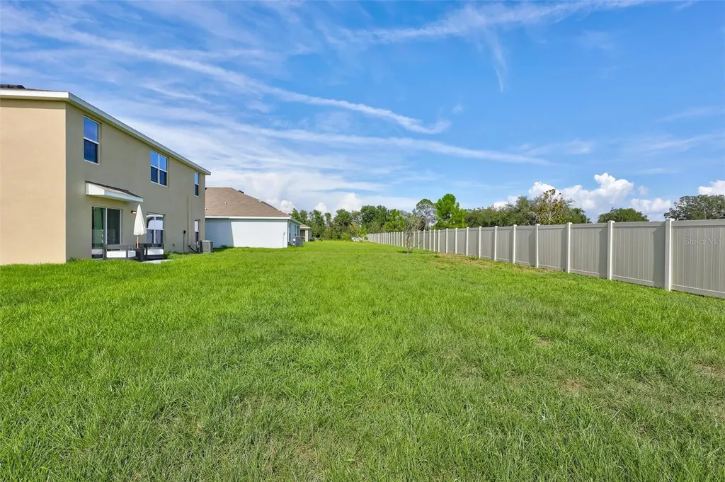 7601 Rosewood Garden Loop Tampa FL 33637