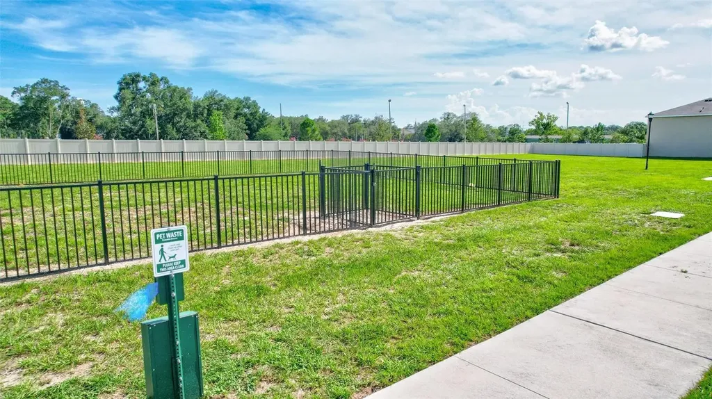 7601 Rosewood Garden Loop Tampa FL 33637