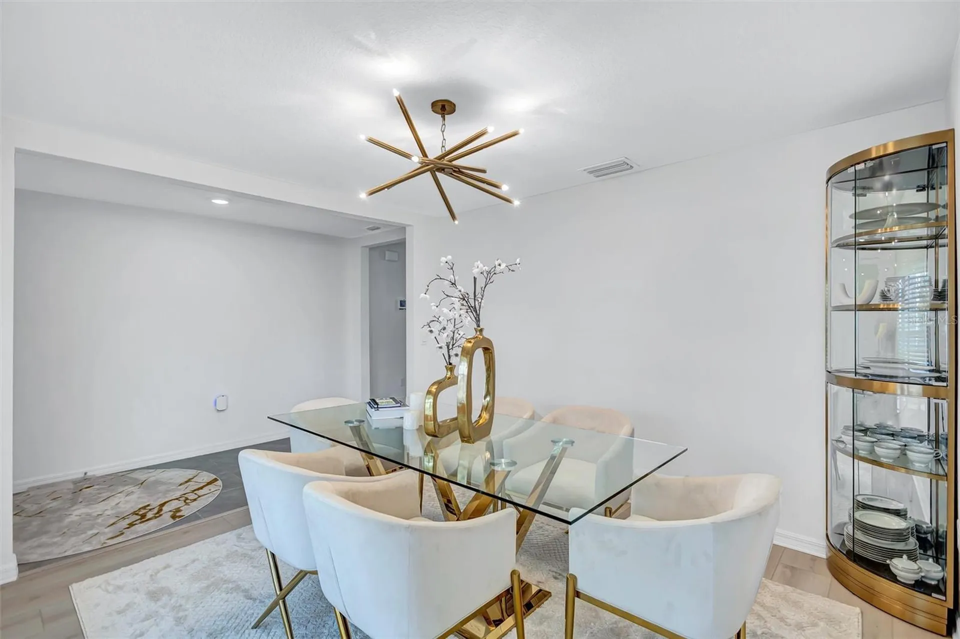 7601 Rosewood Garden Loop Tampa FL 33637