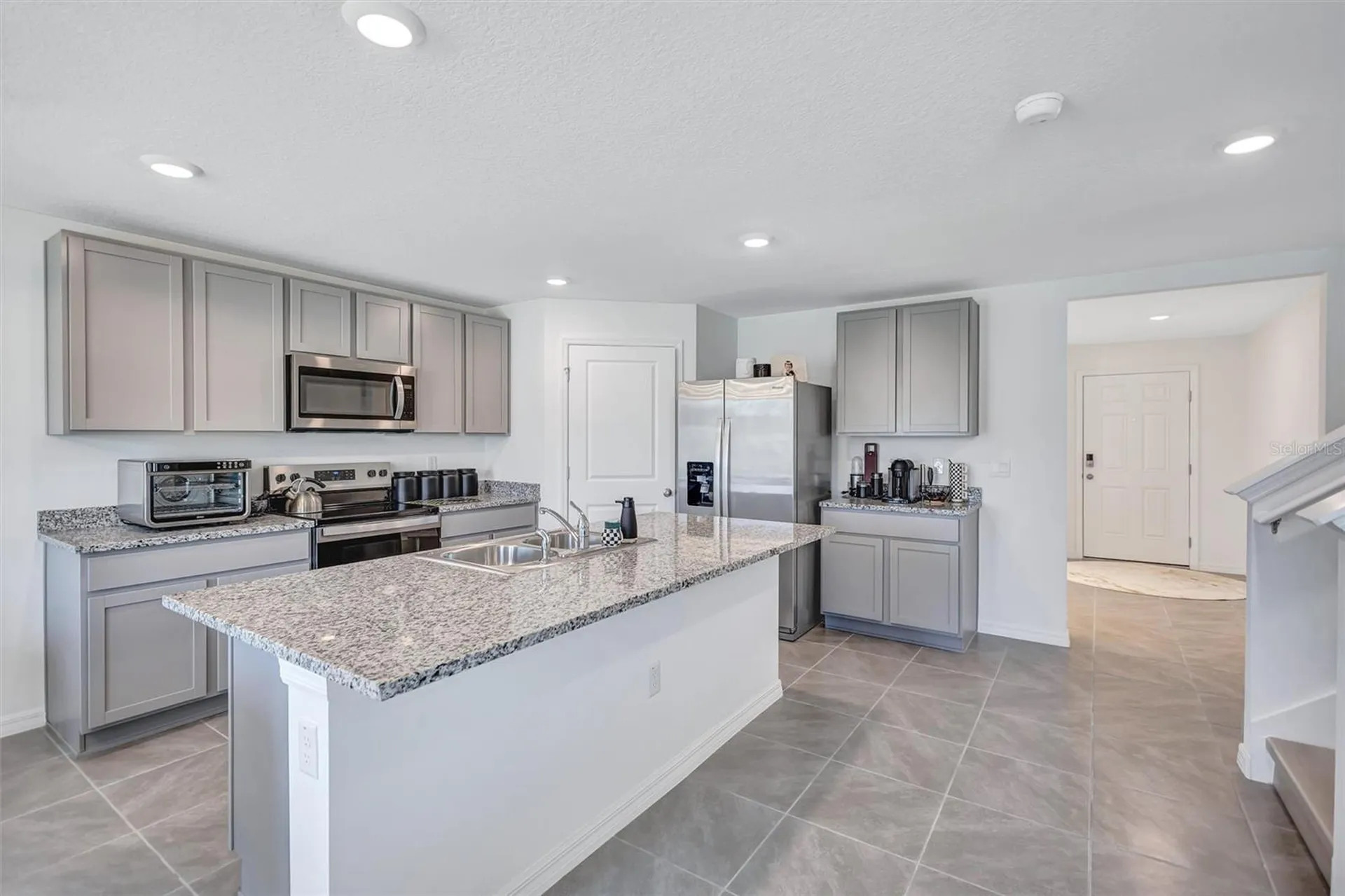 7601 Rosewood Garden Loop Tampa FL 33637