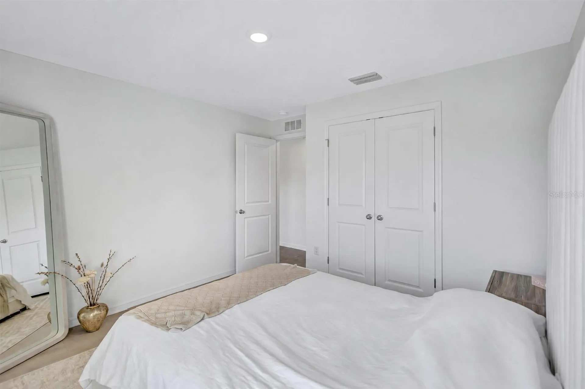 7601 Rosewood Garden Loop Tampa FL 33637