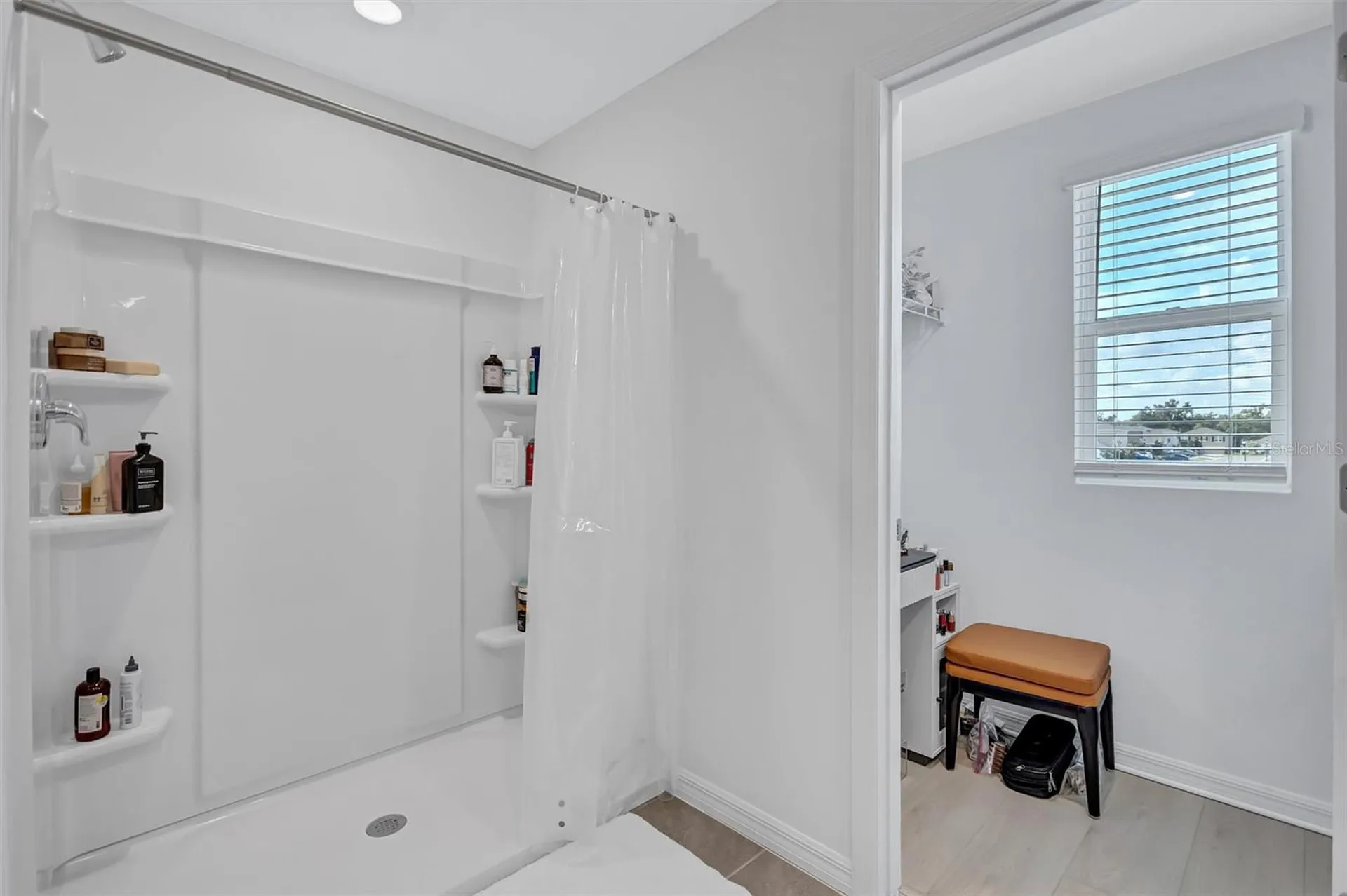 7601 Rosewood Garden Loop Tampa FL 33637