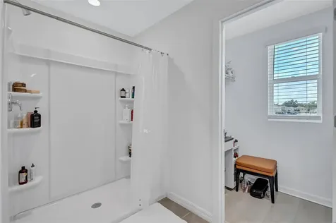 7601 Rosewood Garden Loop Tampa FL 33637