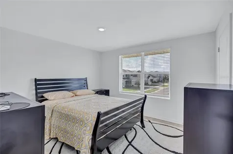 7601 Rosewood Garden Loop Tampa FL 33637