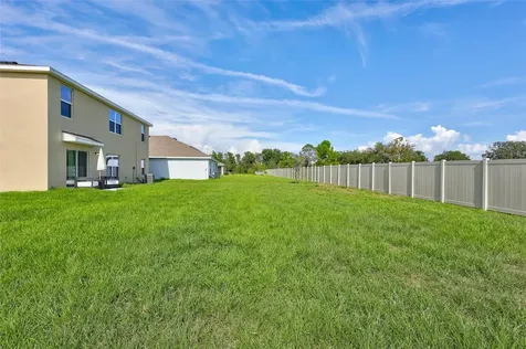 7601 Rosewood Garden Loop Tampa FL 33637