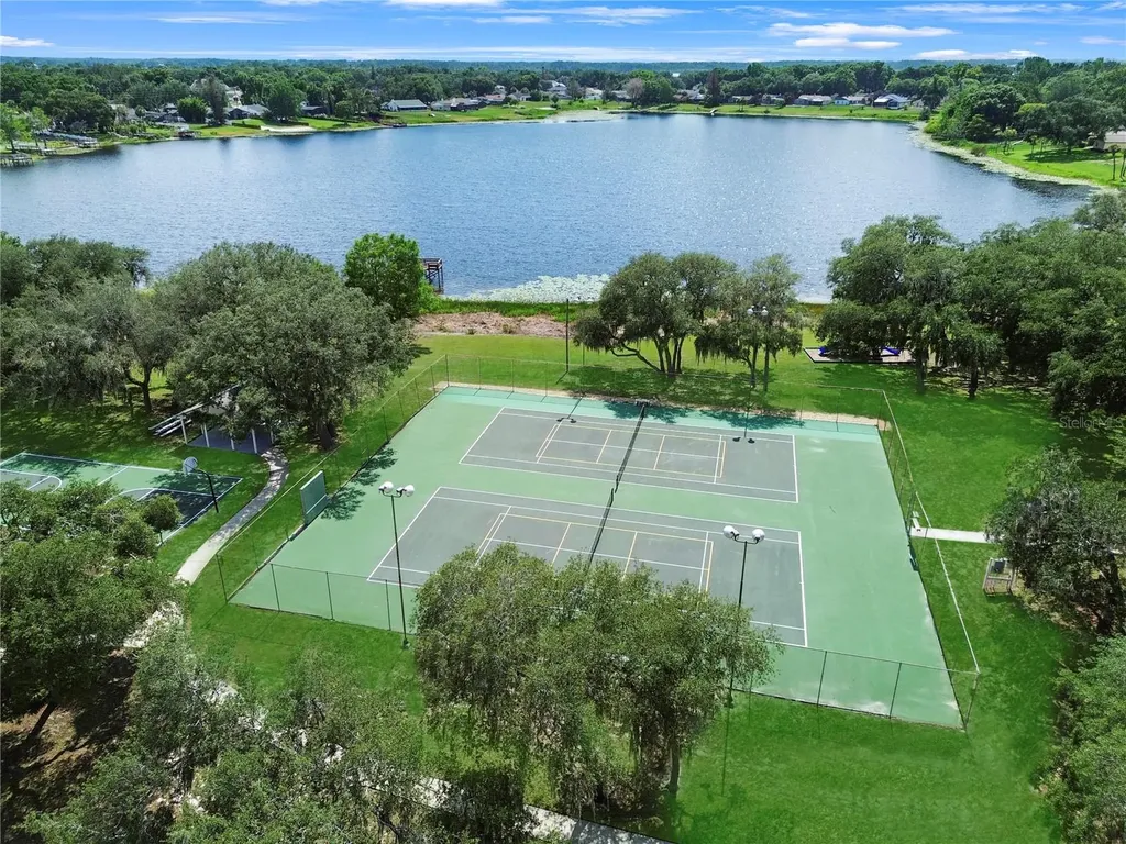 8628 Granada Boulevard Orlando FL 32836