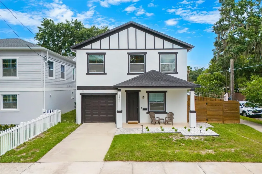 2401 Amherst Avenue Orlando FL 32804