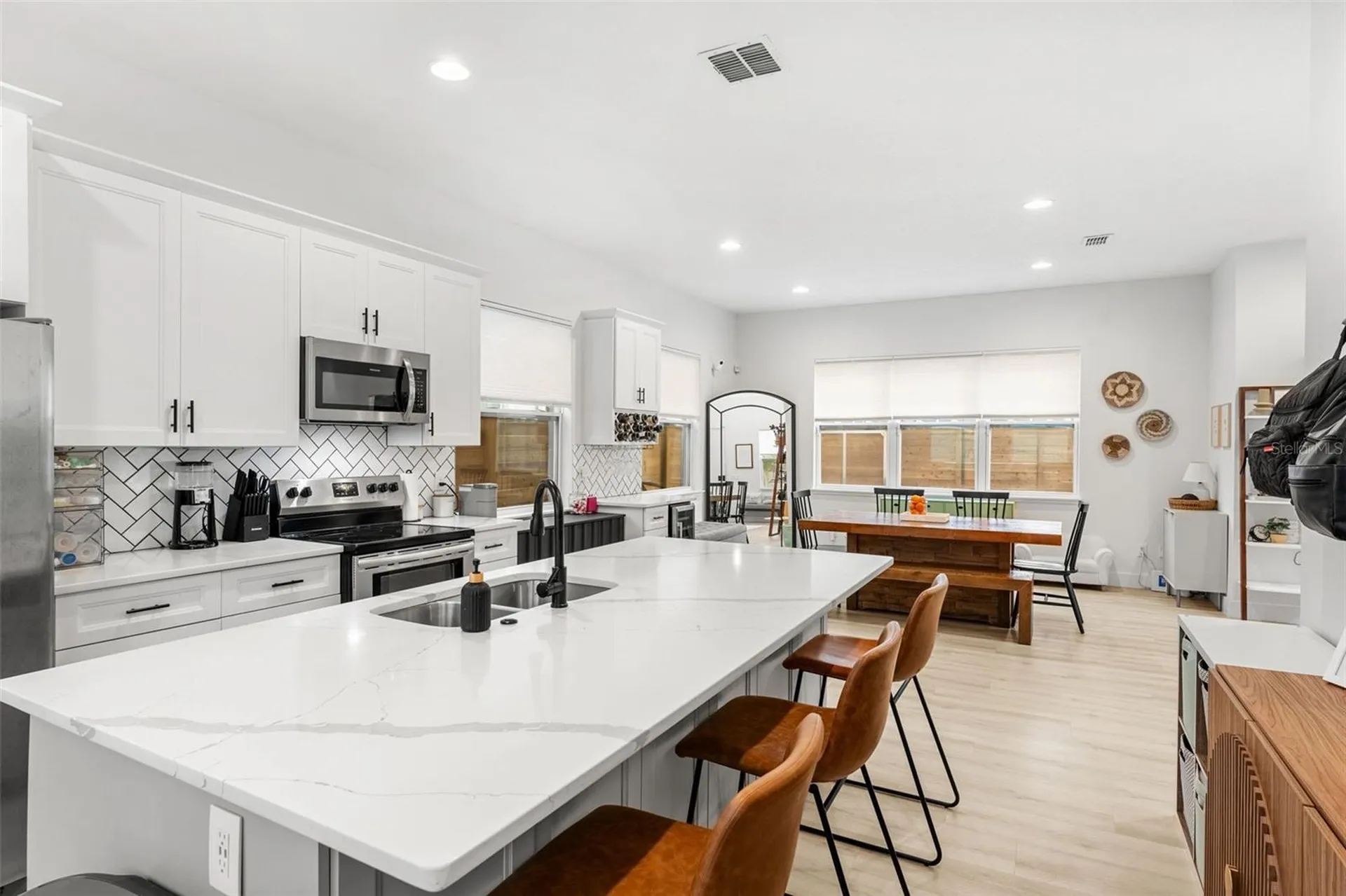 2401 Amherst Avenue Orlando FL 32804