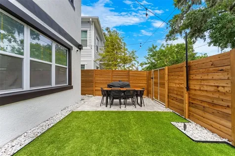 2401 Amherst Avenue Orlando FL 32804