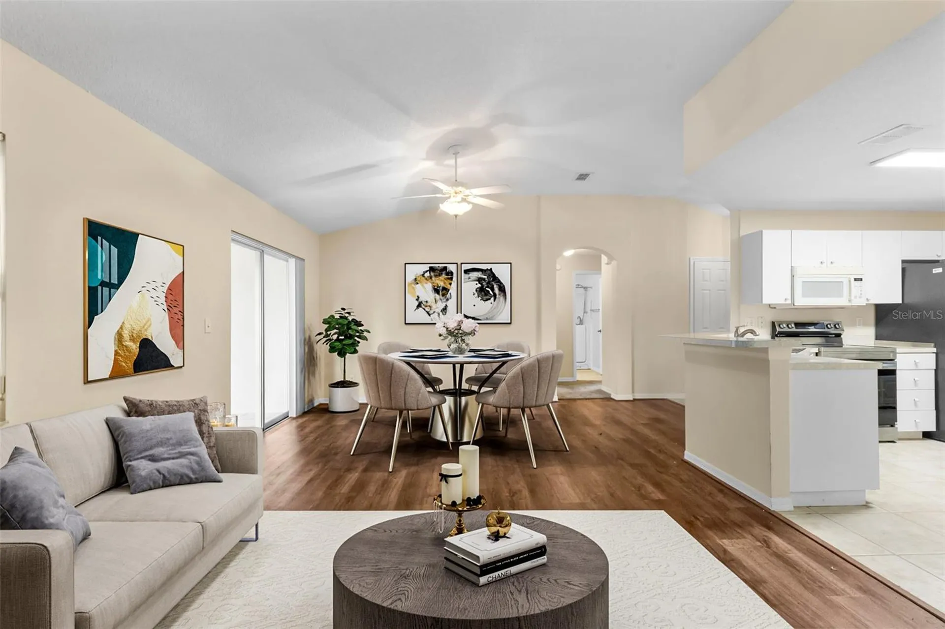 1414 Bluewater Drive Sun City Center FL 33573