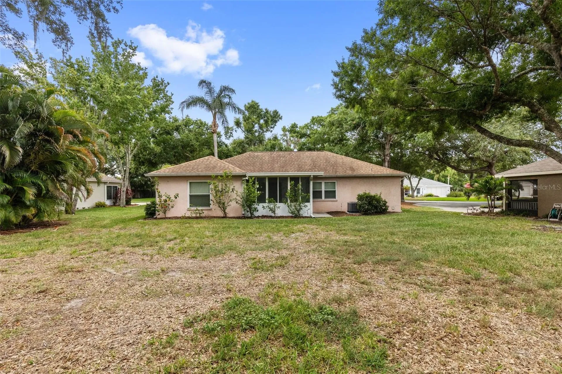 1414 Bluewater Drive Sun City Center FL 33573