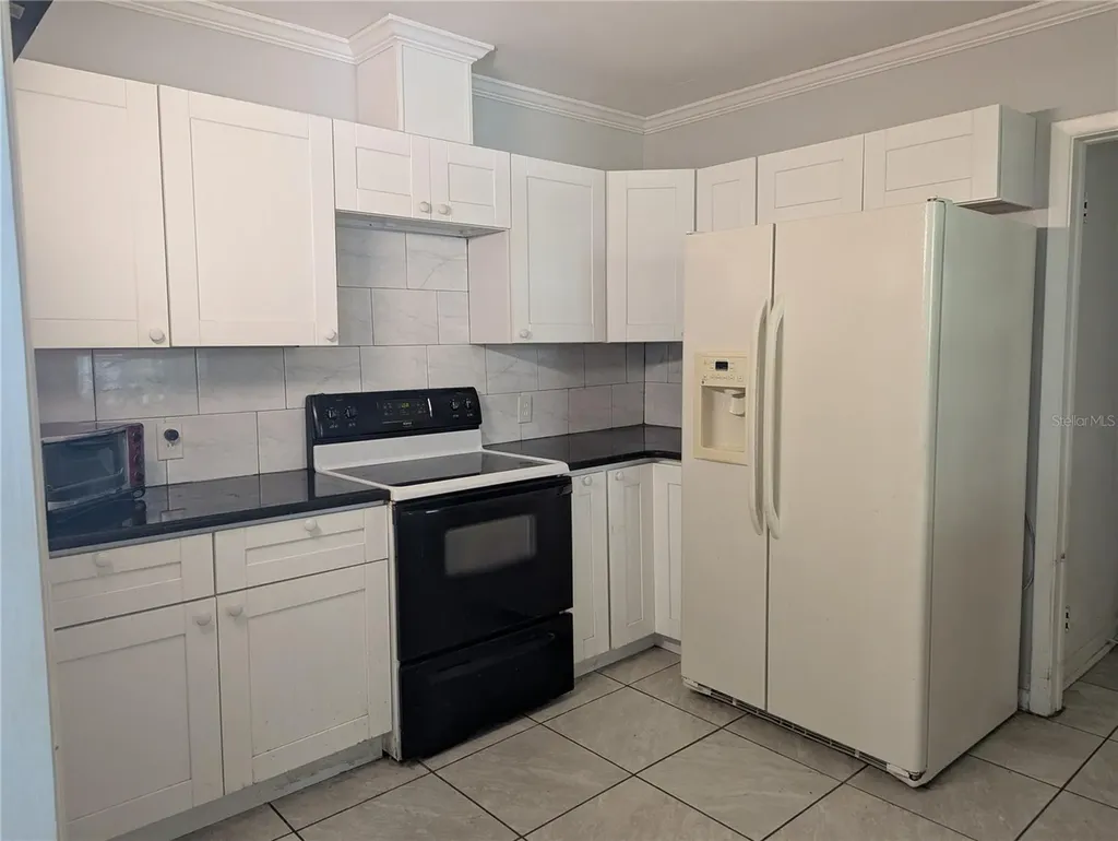 7633 S Crescent Loop Floral City FL 34436