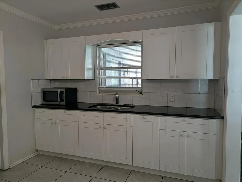 7633 S Crescent Loop Floral City FL 34436