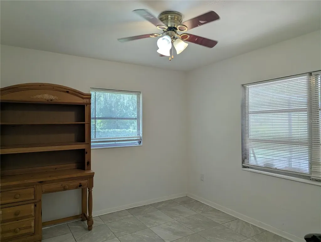 7633 S Crescent Loop Floral City FL 34436