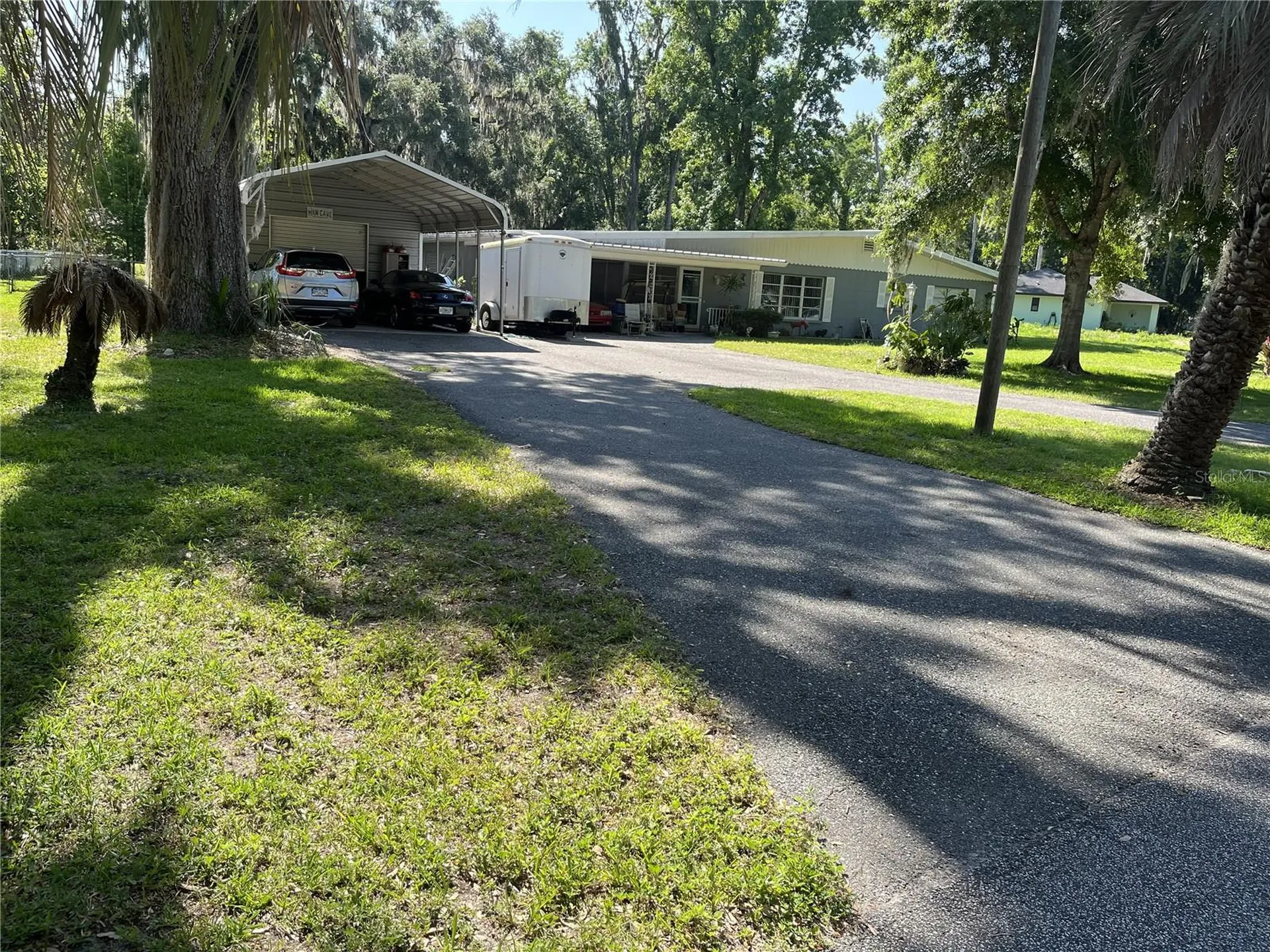 7633 S Crescent Loop Floral City FL 34436