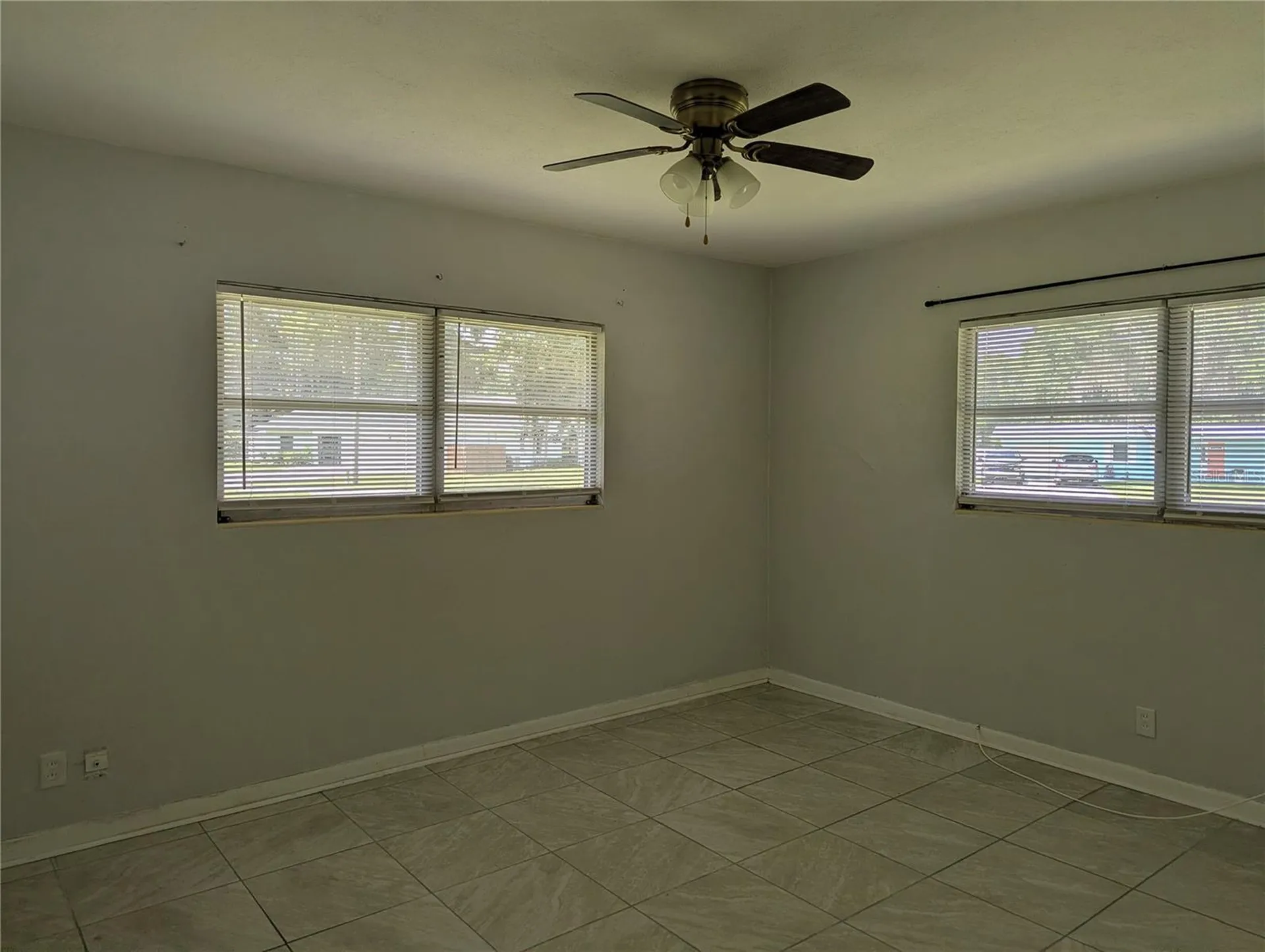 7633 S Crescent Loop Floral City FL 34436