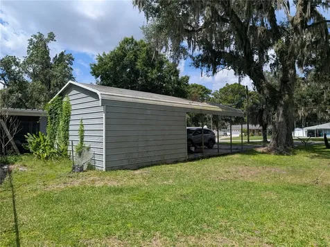 7633 S Crescent Loop Floral City FL 34436