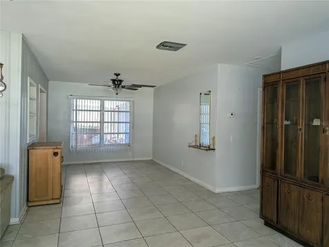 7633 S Crescent Loop Floral City FL 34436