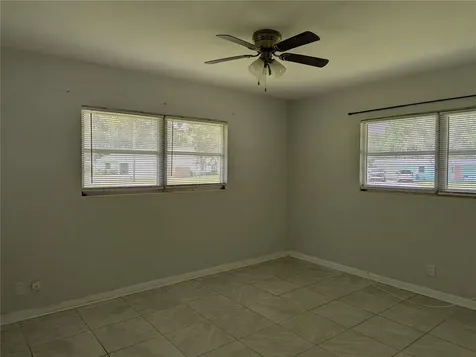 7633 S Crescent Loop Floral City FL 34436